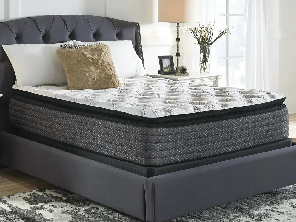 Why People with Degenerative Disc Disease Need a Good Mattress?